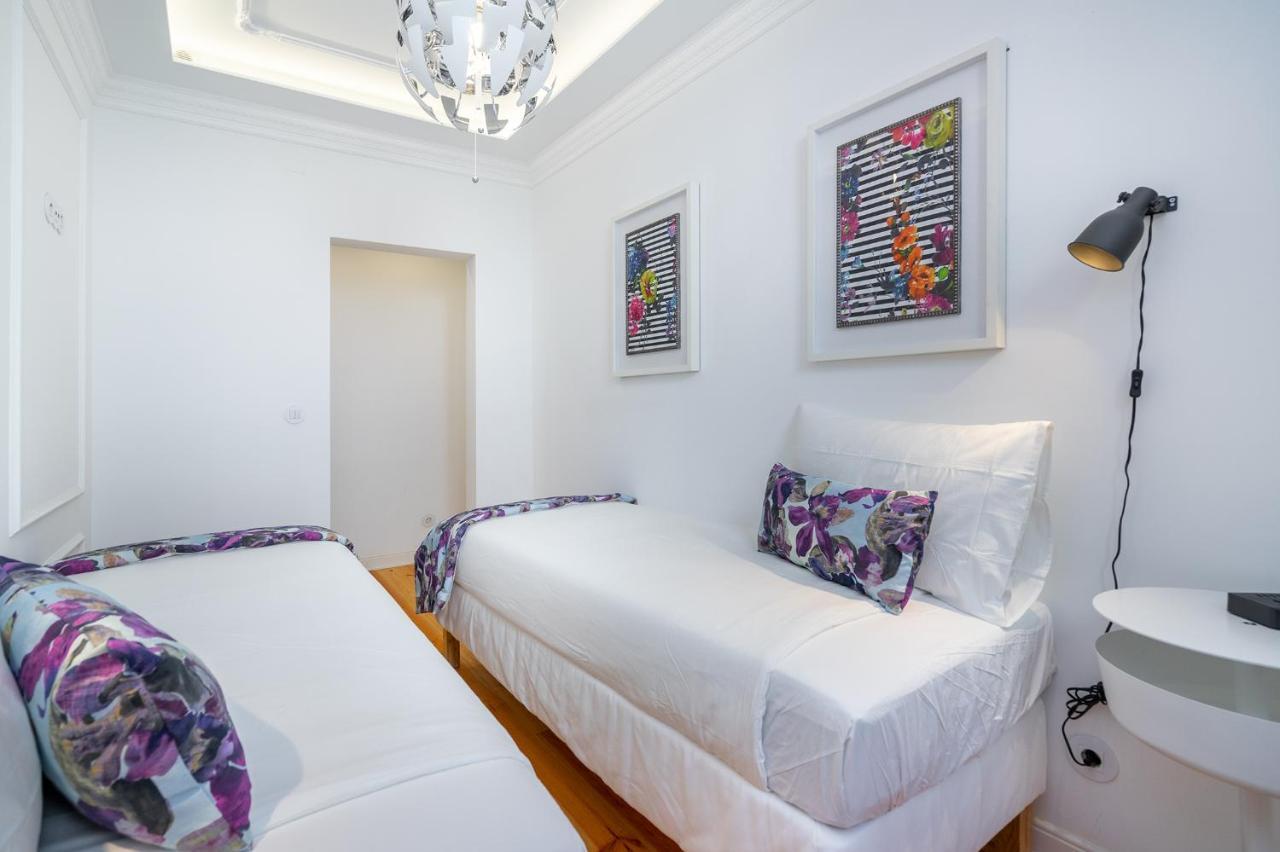 Whome | Great Location & Large Family Apartment W/Patio Lisboa Eksteriør bilde