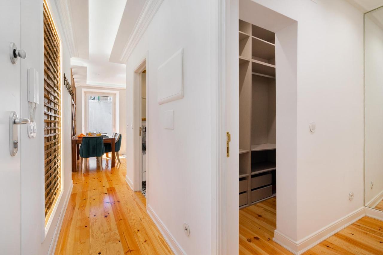 Whome | Great Location & Large Family Apartment W/Patio Lisboa Eksteriør bilde